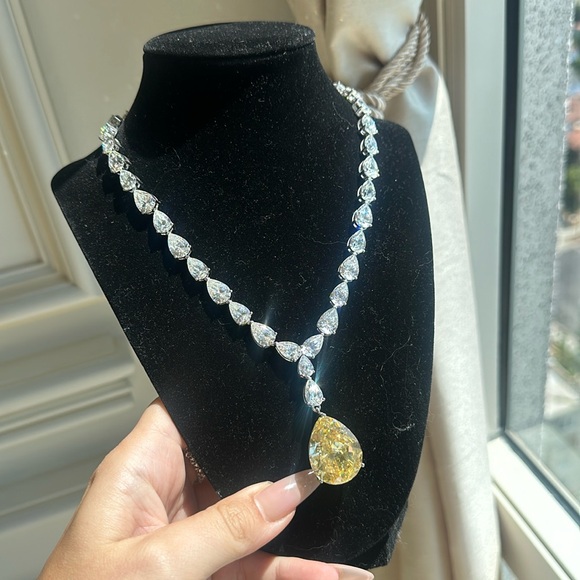 Jewelry - Yellow Diamond Pear Necklace
